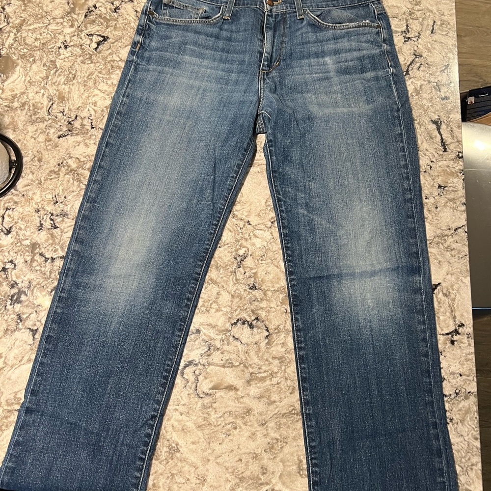 Joe's Jeans Straight Fit in Faded Blue